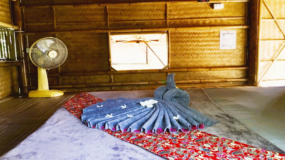 1.6 Ok Chawkoh Bungalow ( Cottage futon bed  fan )