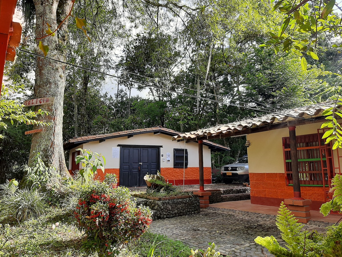 Compostela cabaña privada (private cabin for rent)