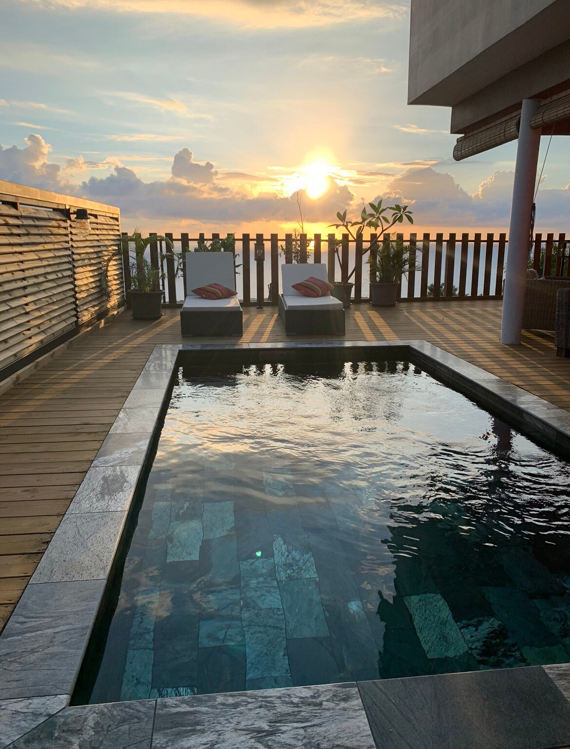 Maison vue mer panoramique piscine idéale famille