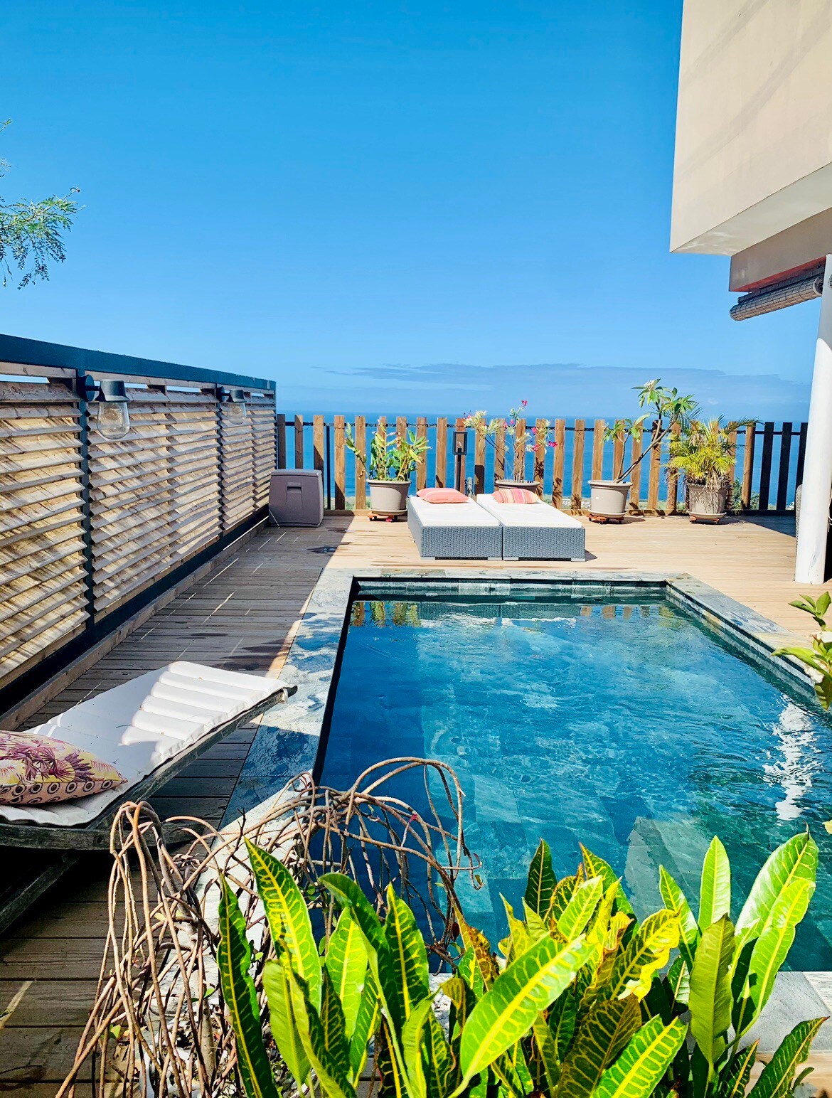 Maison vue mer panoramique piscine idéale famille