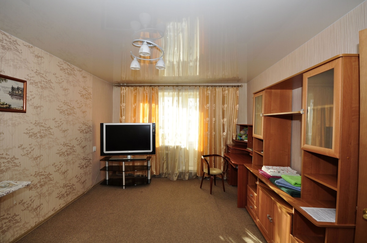 Militiyskaya ， 9.舒适温馨的第一间客房公寓