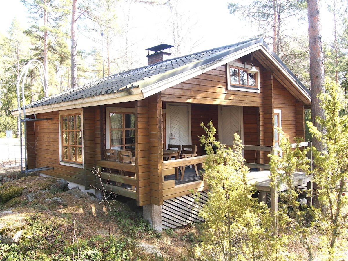 Pinetree Cottages舒适的小木屋