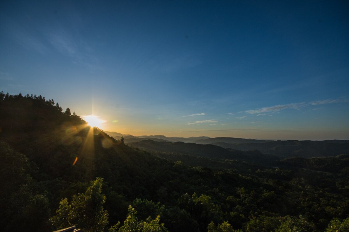 Surathali Suite - Breathtaking Views