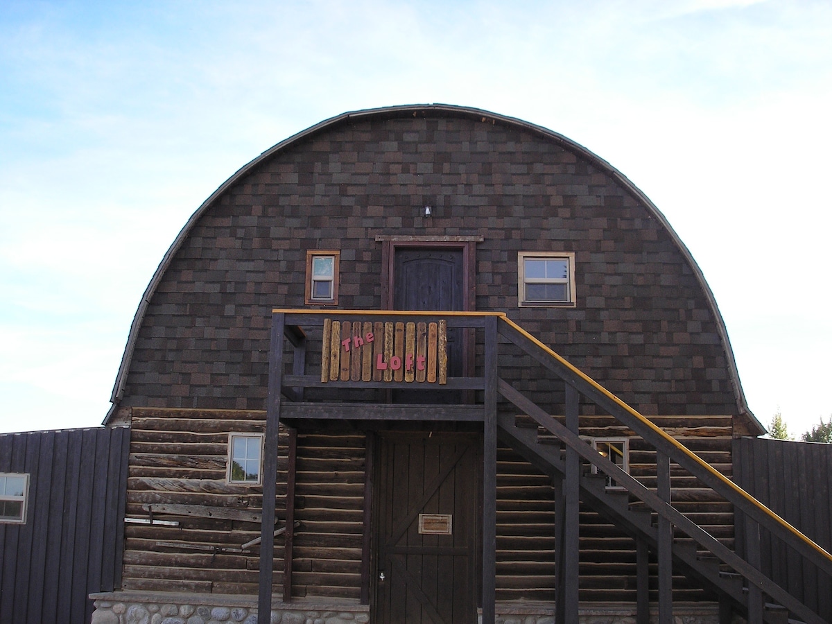 The Loft of the old barn at the Rafter JB