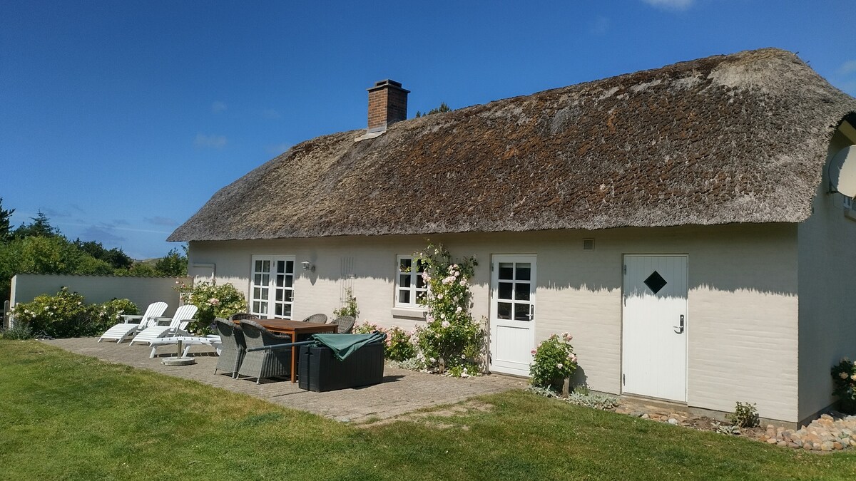 Holiday Cottage for 6 persons 800 m. to the beach