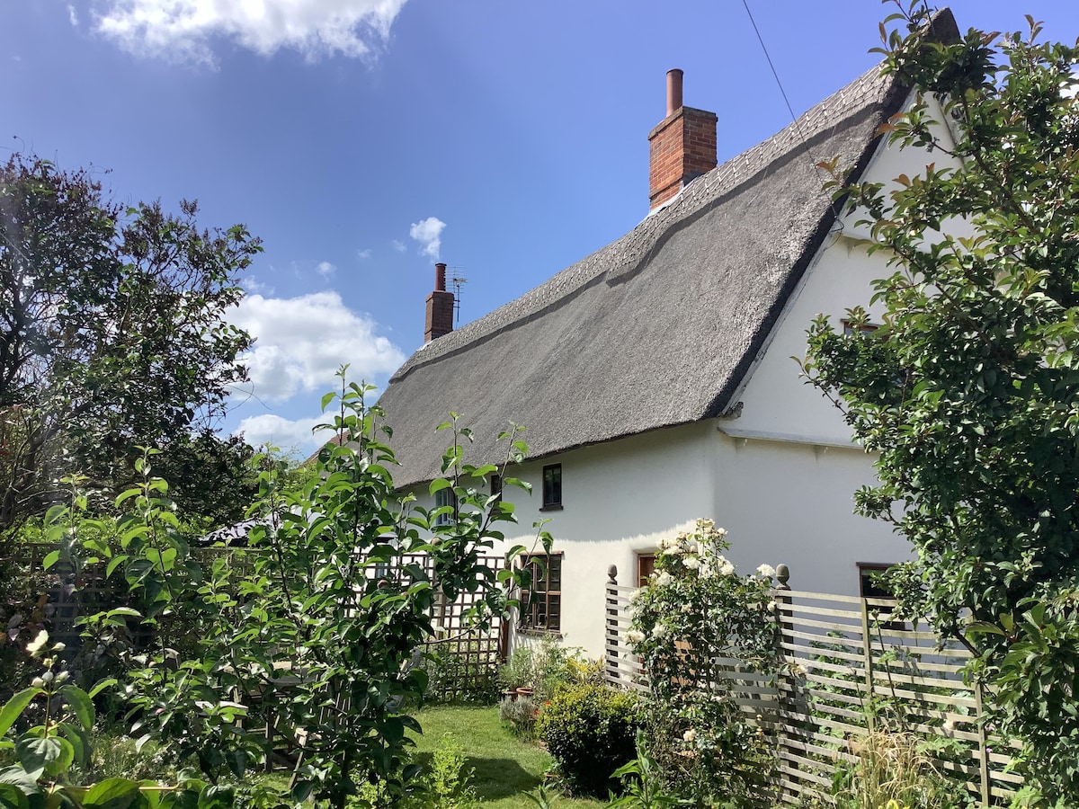 Pleasure Ground Cottage