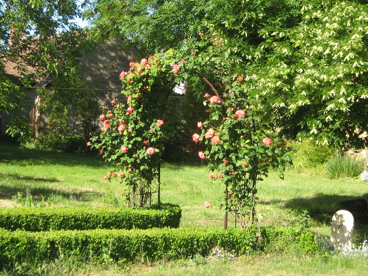 Le jardin du Vieux Château * 1