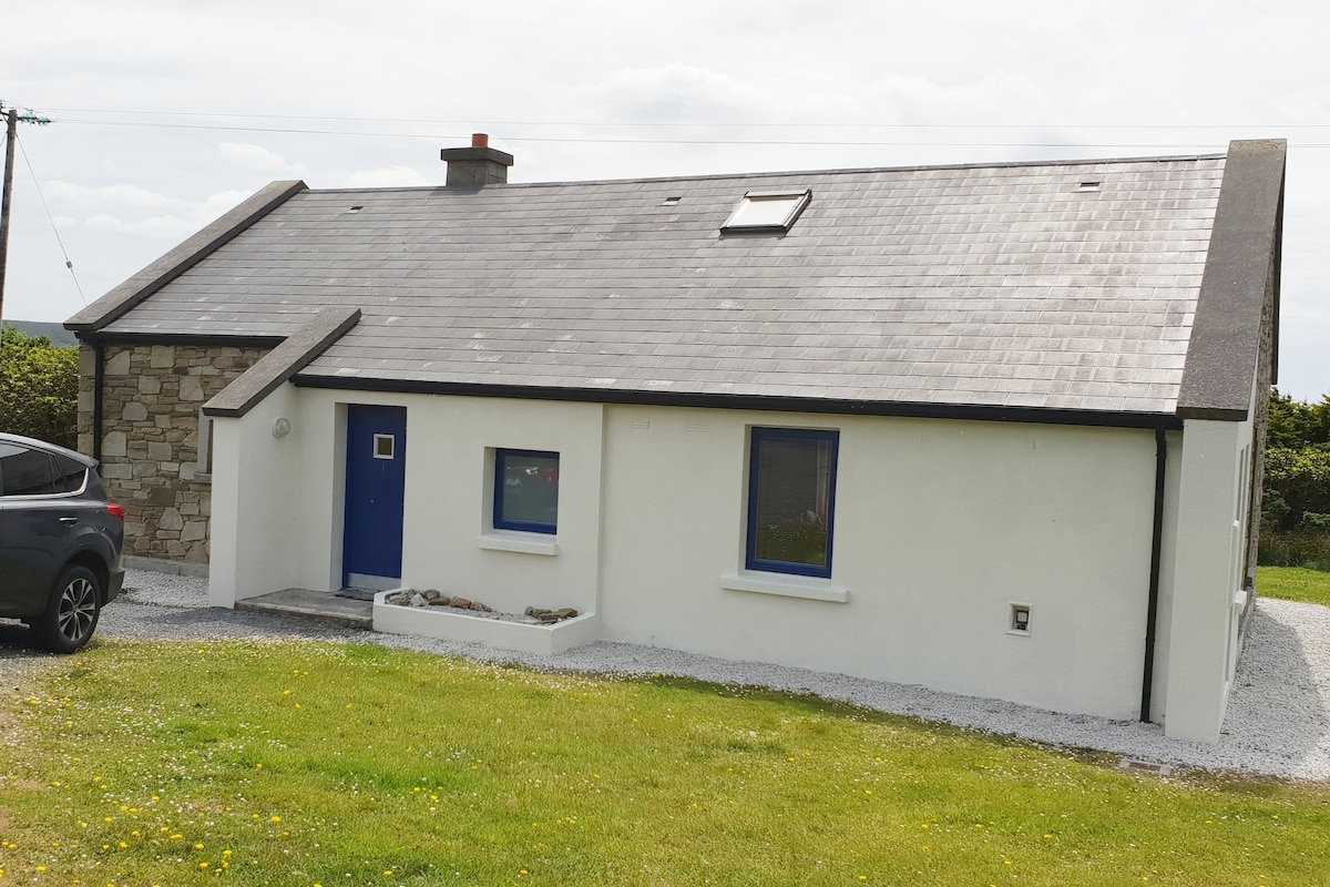 An Chreig Mhor, Achill Island-3 Bedrooms with WiFi