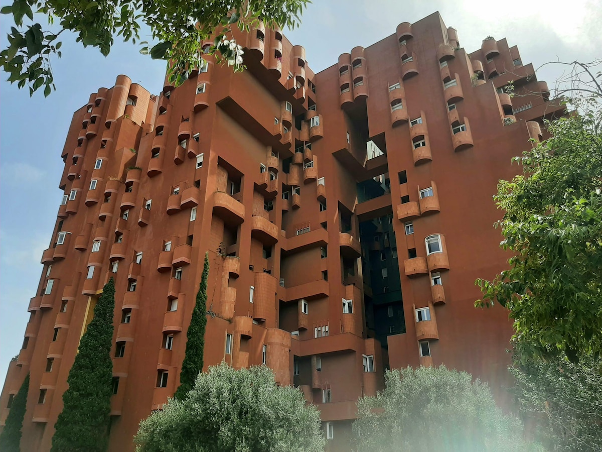 瓦尔登7 （ Ricardo Bofill ）可爱的复式公寓