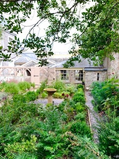 Plymouth,  Royal William Yard, The Hidden House