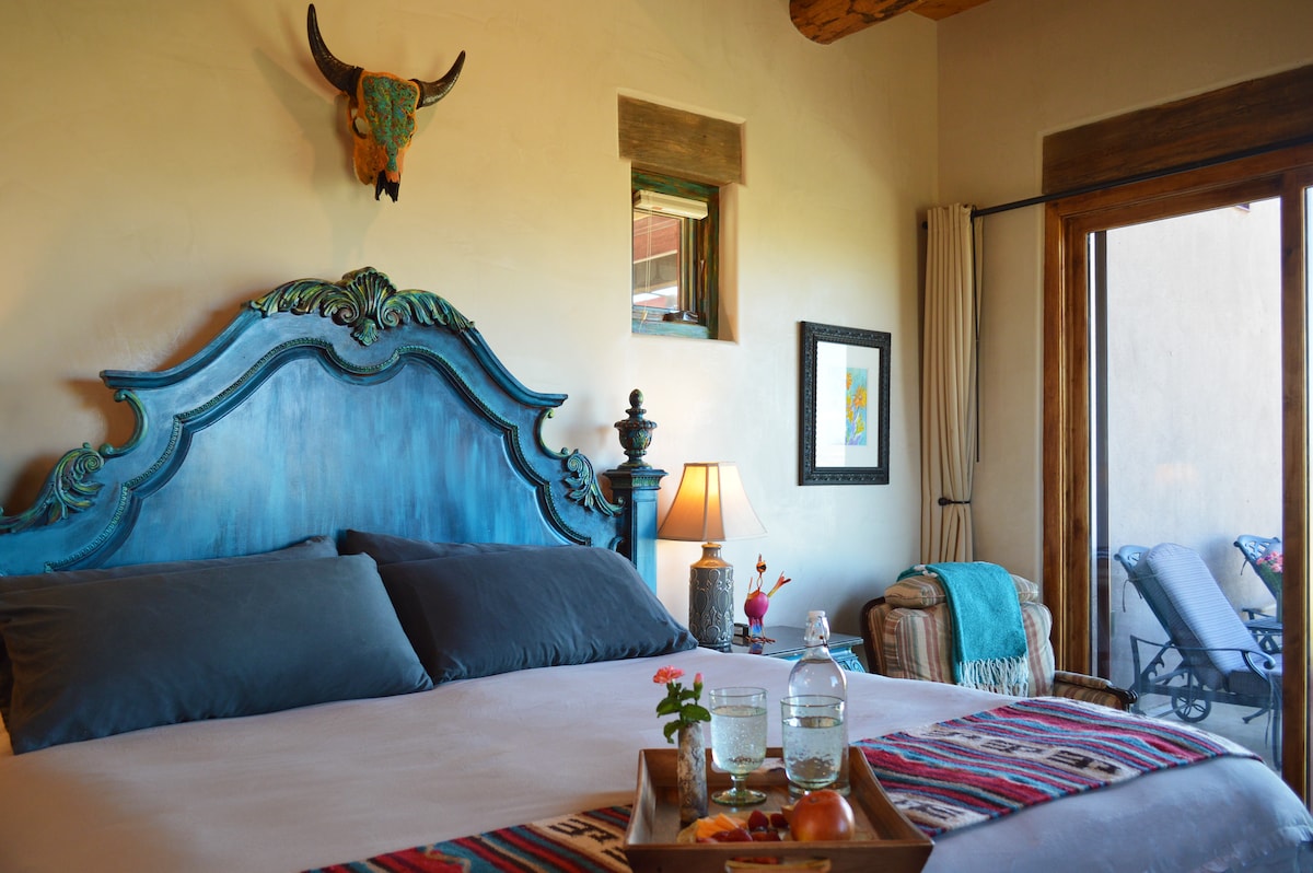 Abiquiu Lake Inn: Soul-stirring, unrivaled views.