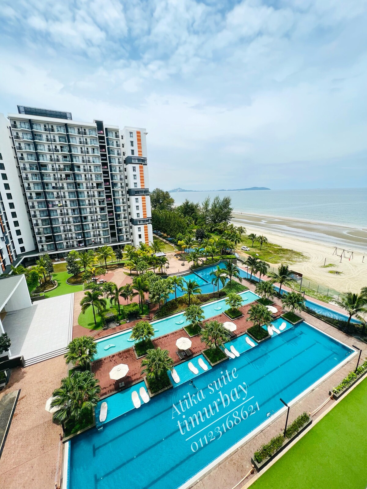 Timurbay海滨公寓泳池景观和海景