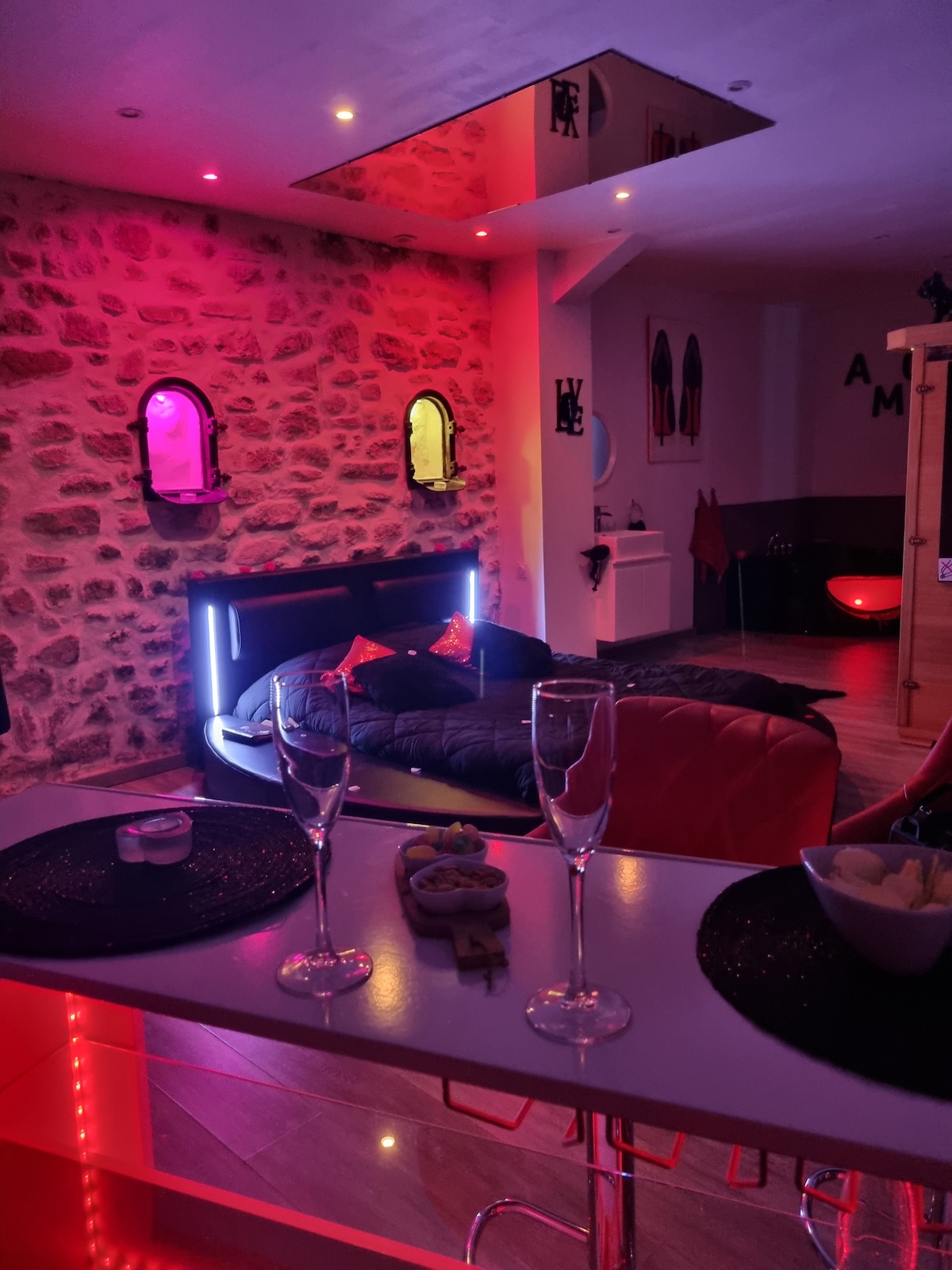 Suite Romantique avec spa et sauna privatif