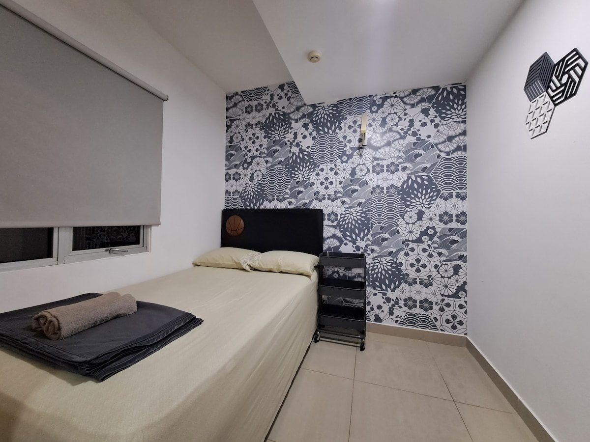 Sudirman套房的舒适2卧室公寓