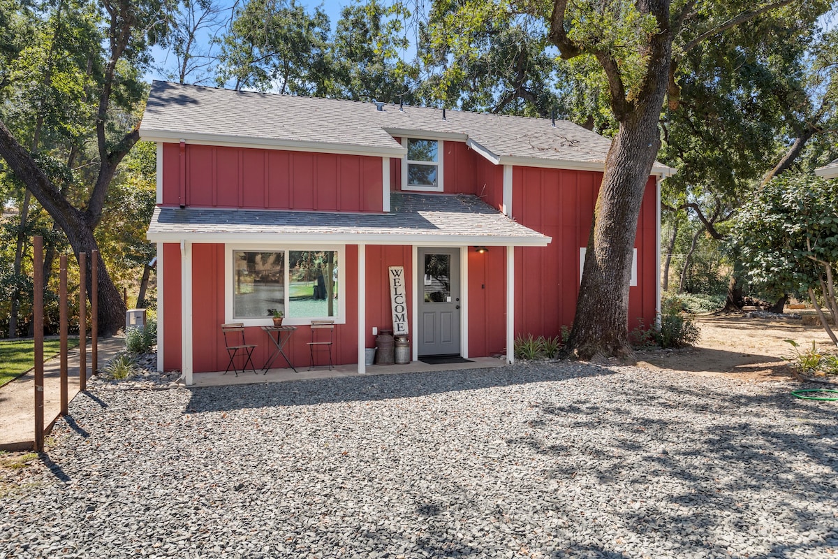 Hidden Falls Farmhouse