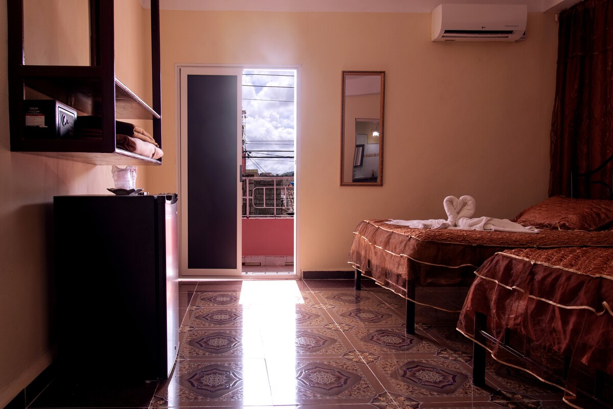 Private room near Vidal Park, in the city center