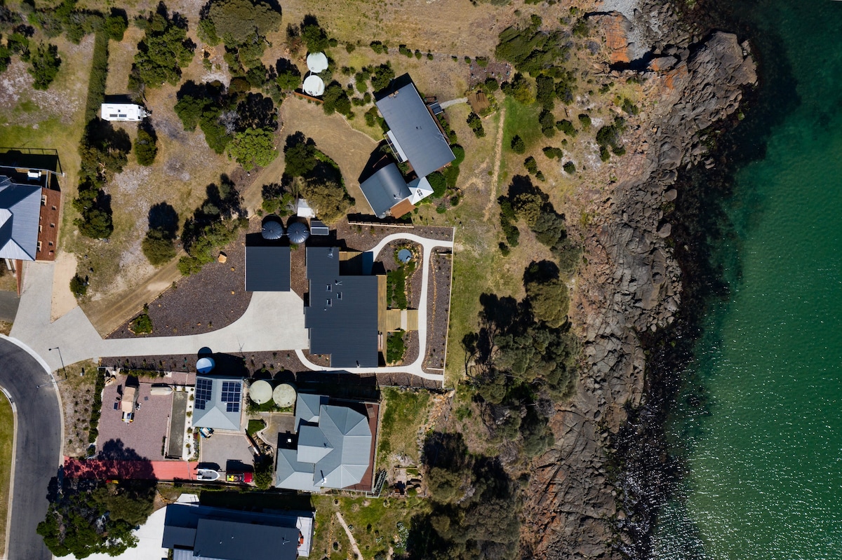 Freycinet Coastal Retreat