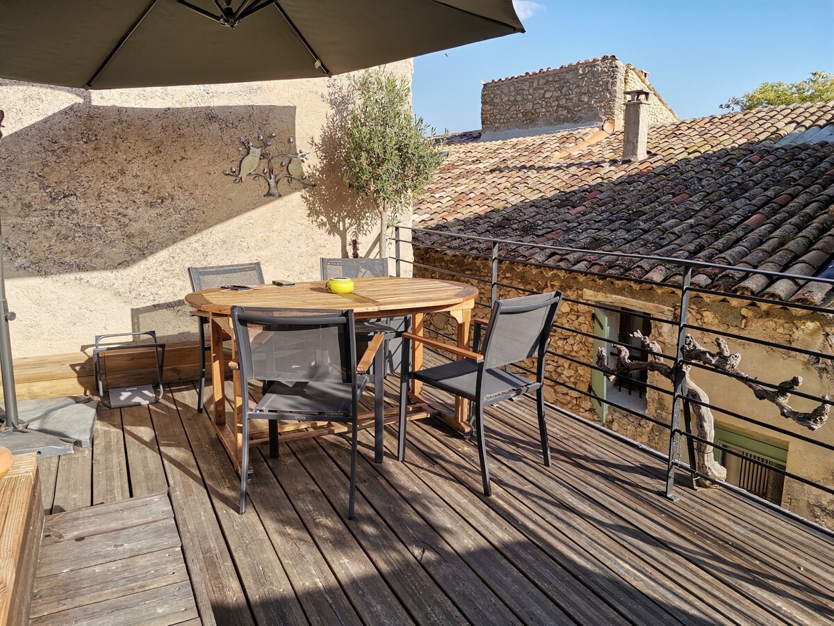 Gîte l'écrin-Ventoux-Toulourenc- Gd. spa/vue pano.