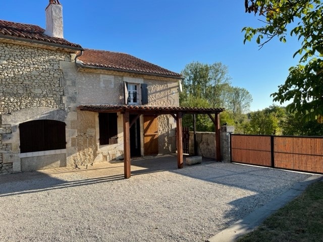 Rustic French Farmhouse in Dordogne Region France