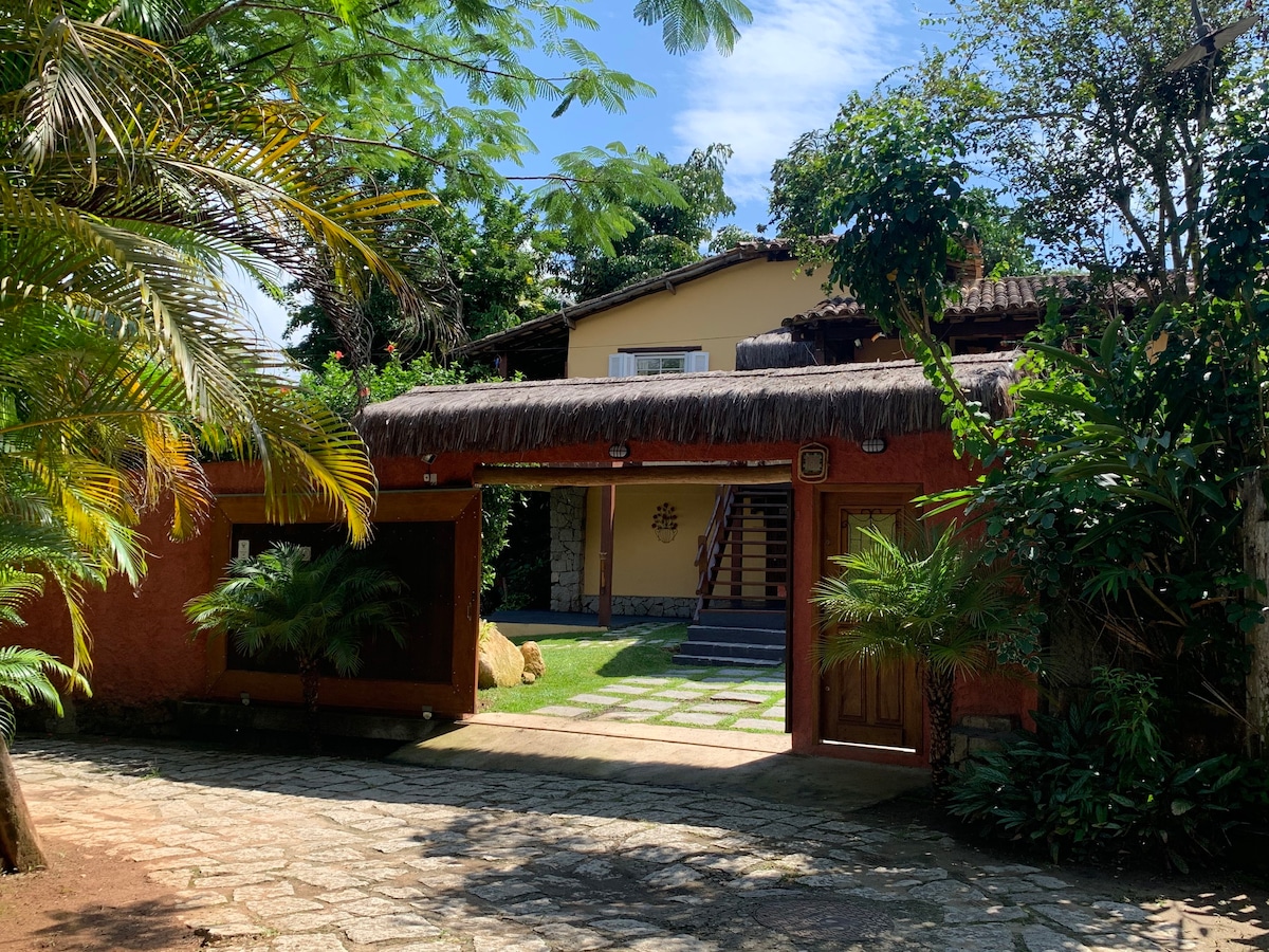 乡村风格的房子，带泳池游泳池- Julião海滩