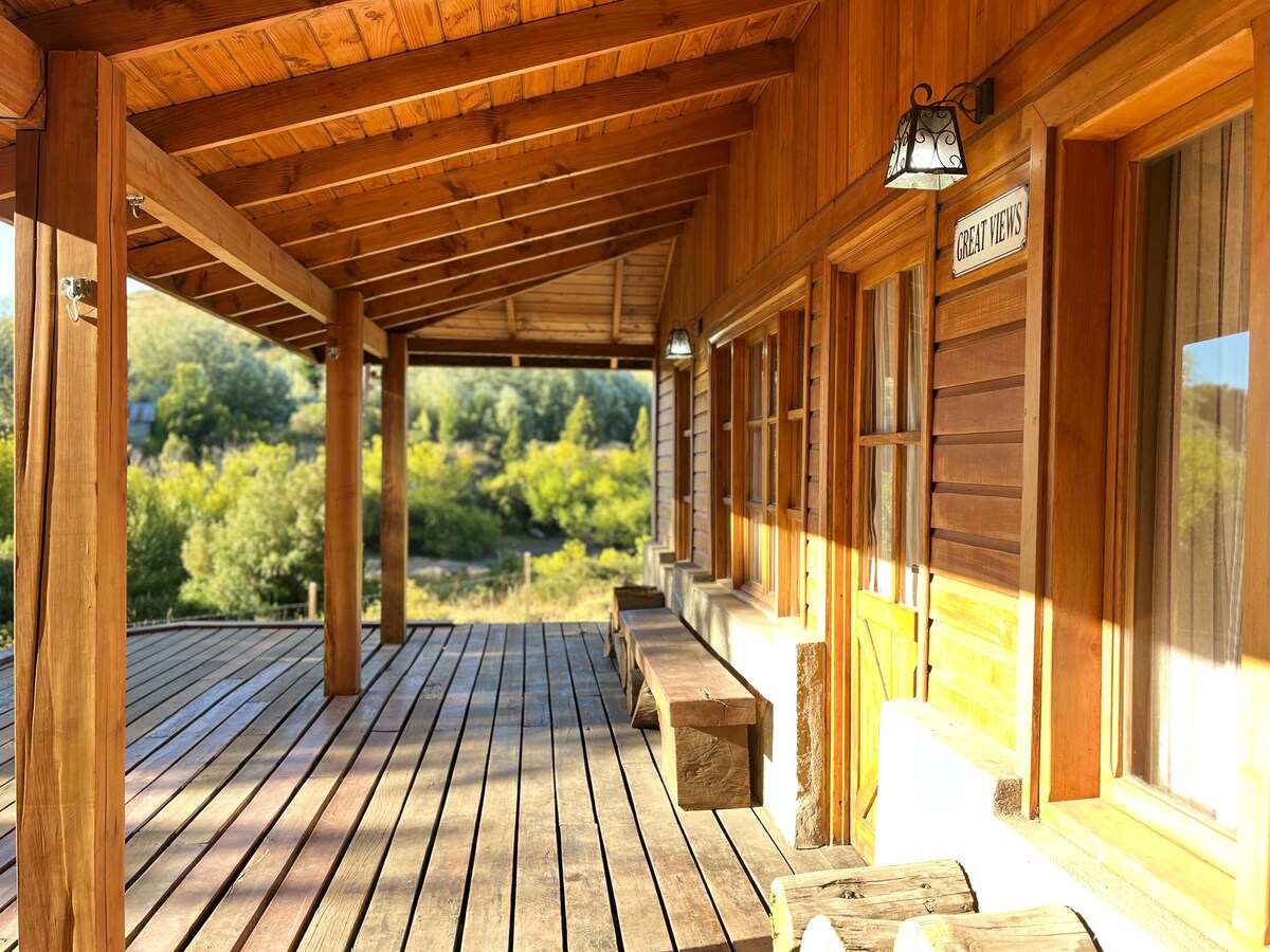 Fly Fishing Cabin.  Great Views.