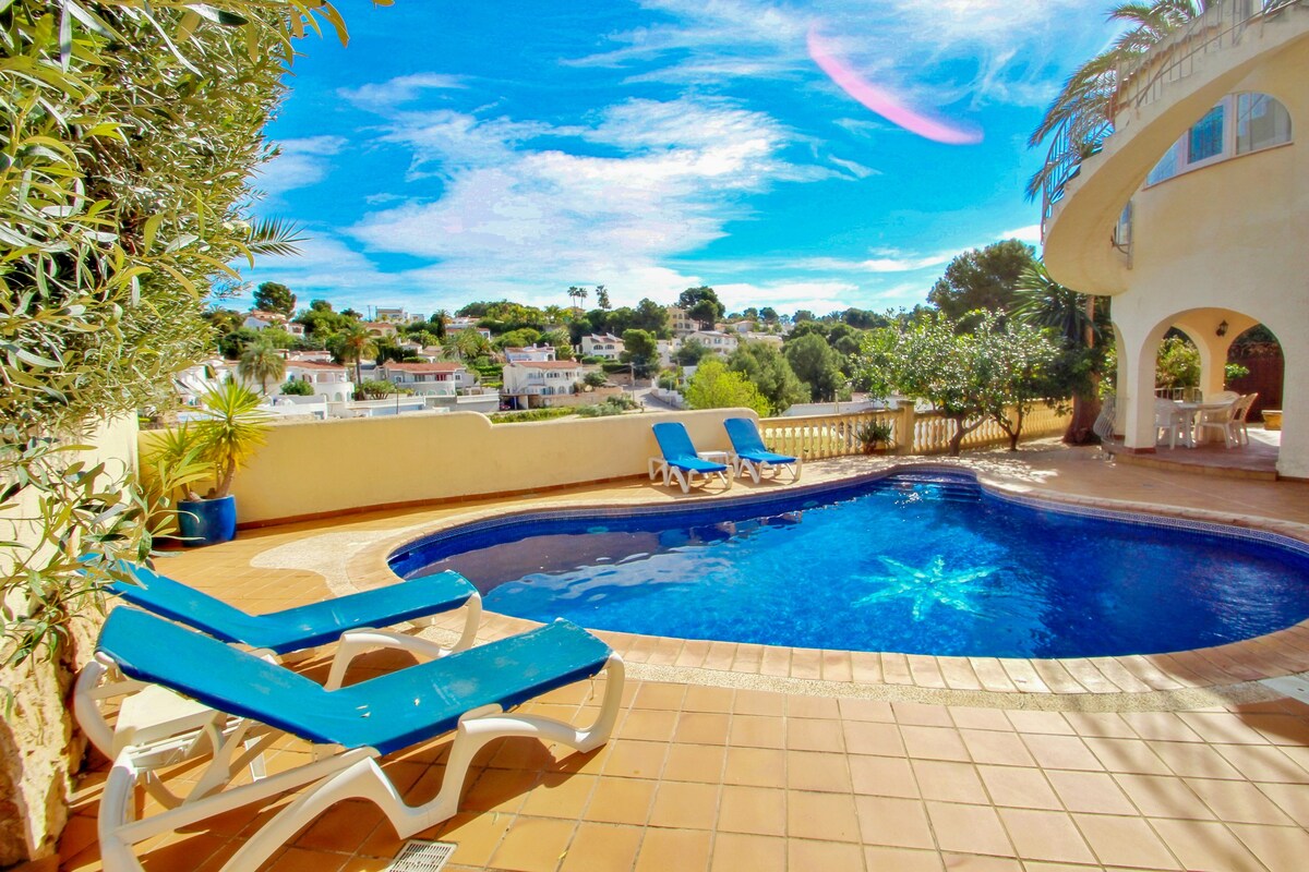 5月-贝尼萨（ Benissa ）带私人泳池的漂亮度假房源