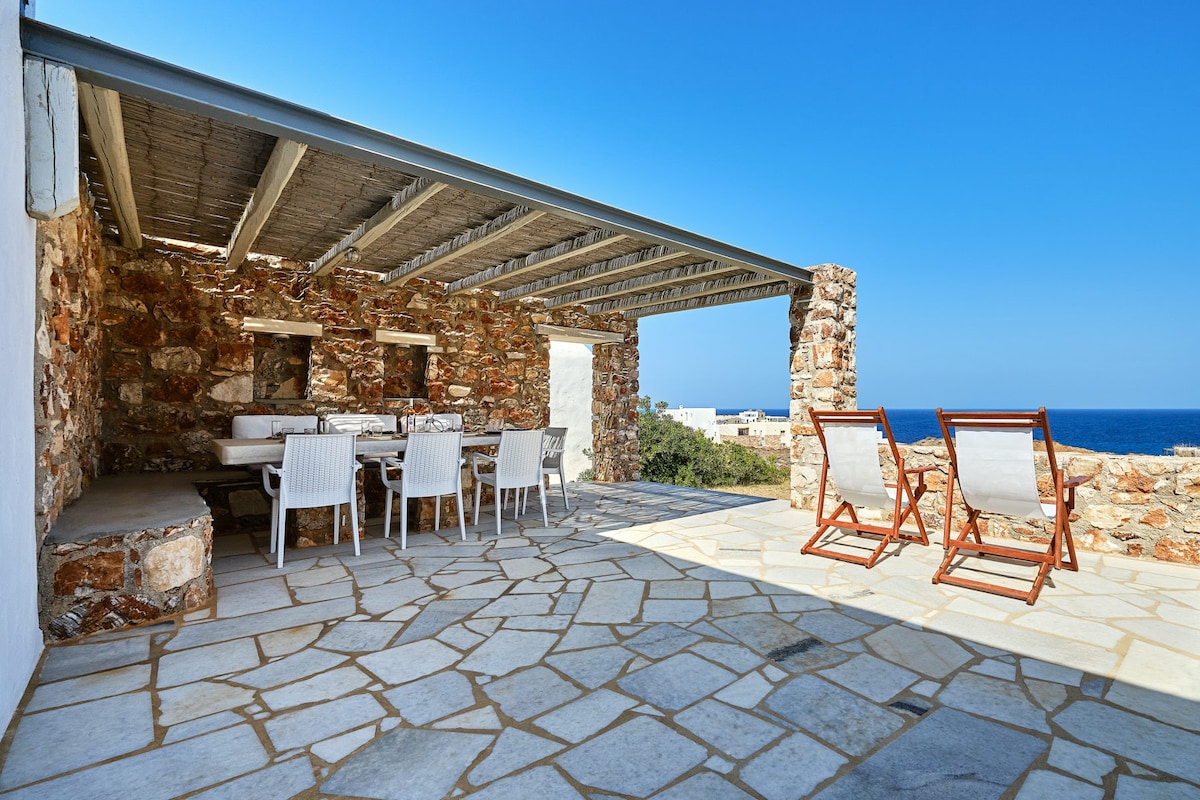 Sea view villa | 300m from Parasporos beach