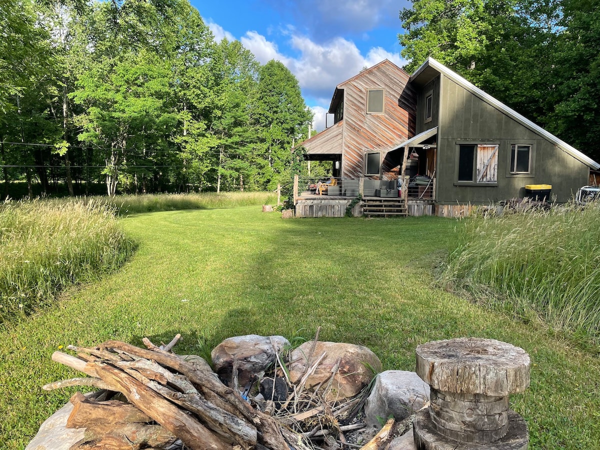 6 Acre Farmhouse along Dry Fork River -Canaan/Sods