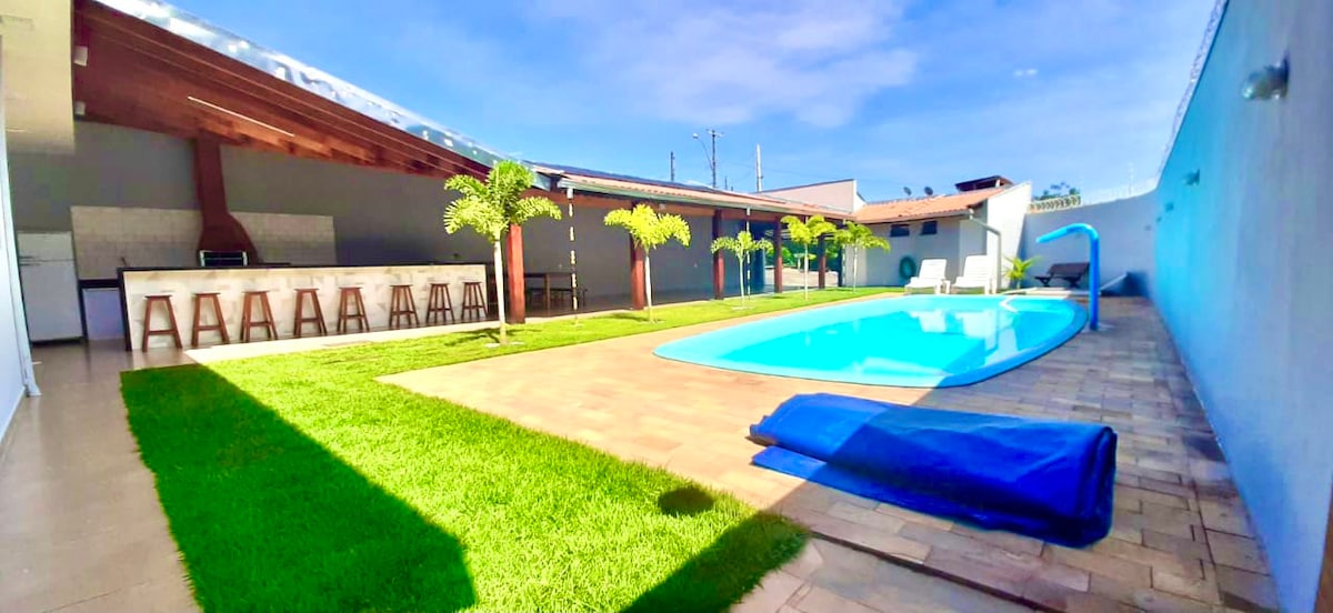 Recanto das Palmeiras -带泳池和美食区