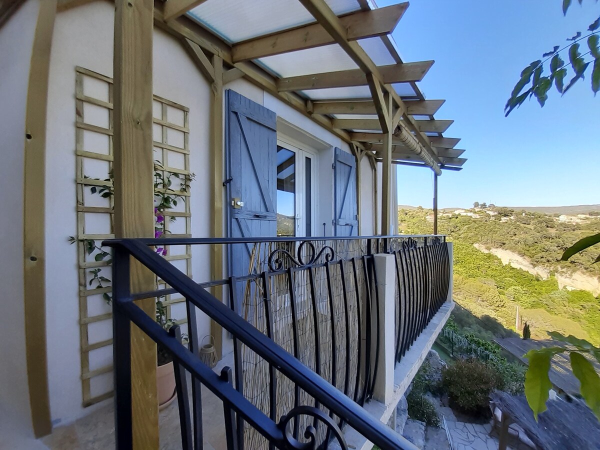 "Mon jardin secret" gîte entre mer et montagne