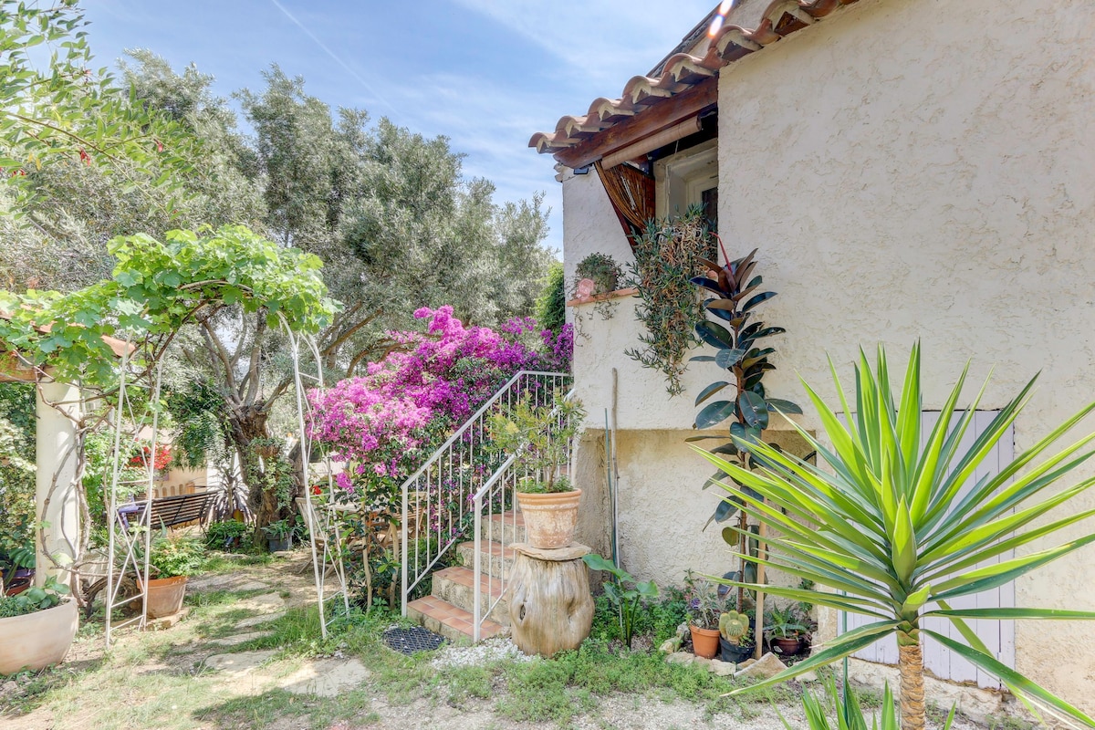 Charmant Studio et jardin provençal St-Cyr-sur-mer