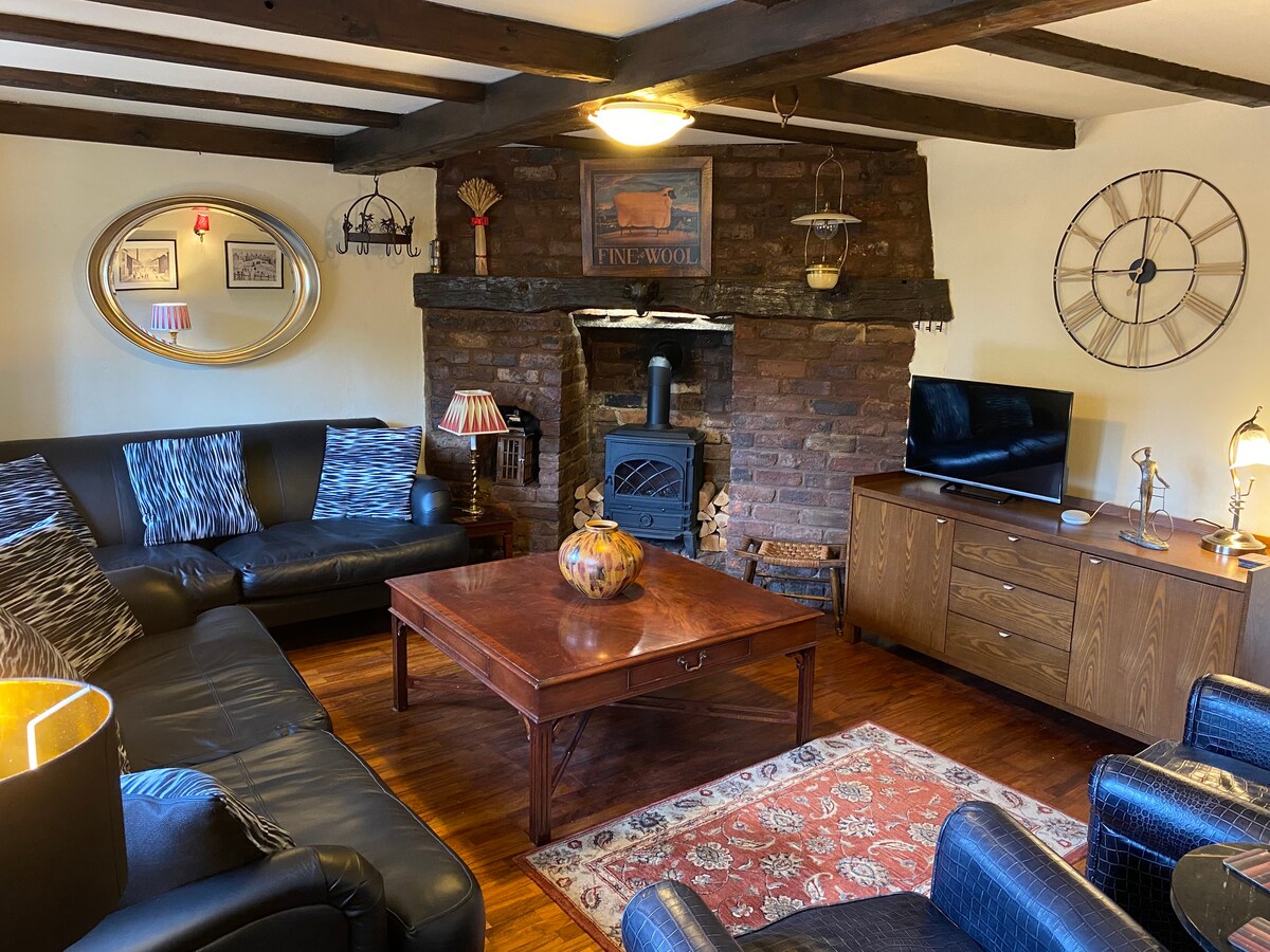 Cosy, traditional cottage, Hawes, Yorkshire Dales.