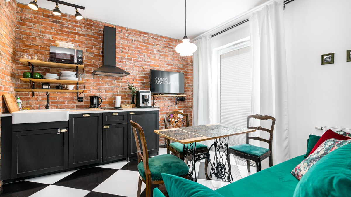 Comfy Apartments - Stare Miasto z Ogrodem A