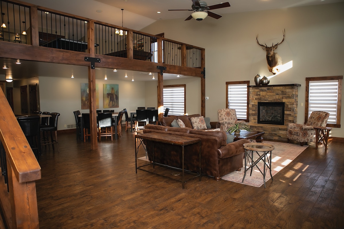 Arista Ranch Lodge-Country Setting……
