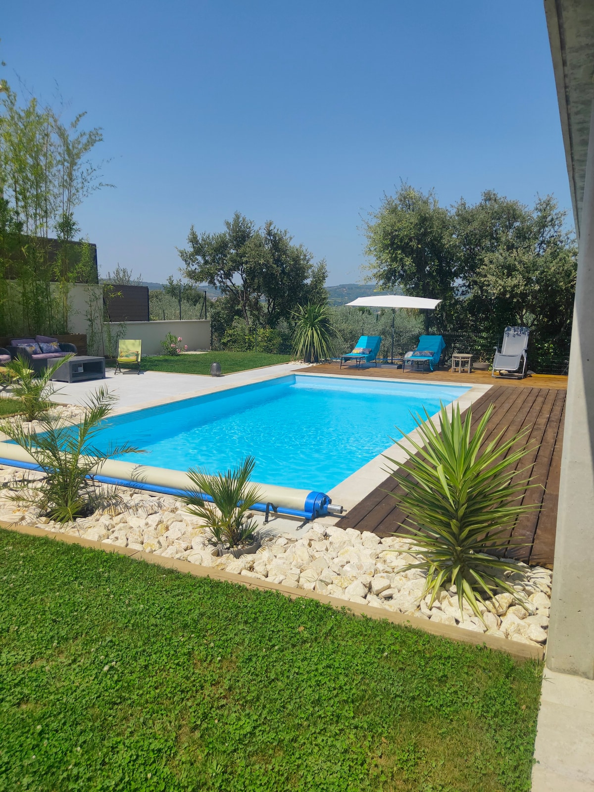 Villa avec piscine privée à Mirabel aux Baronnies