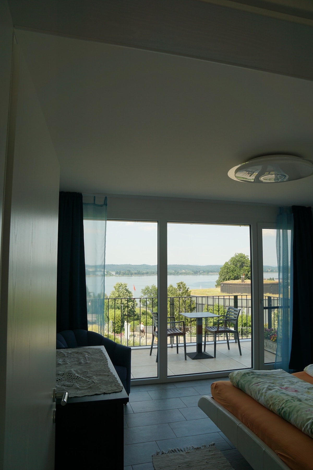 康斯坦茨湖（ Lake Constance ）独家景观的公寓