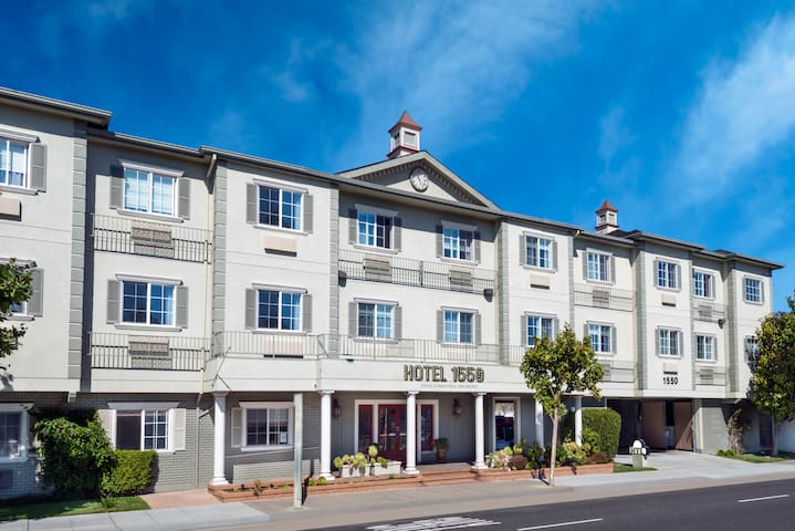 圣布鲁诺(San Bruno)的民宿