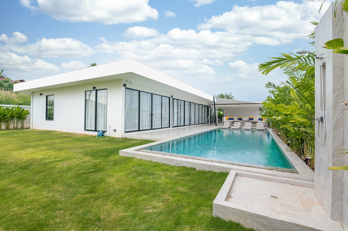 Villa Victor, 4 chambres de luxe, piscine, à Rawai