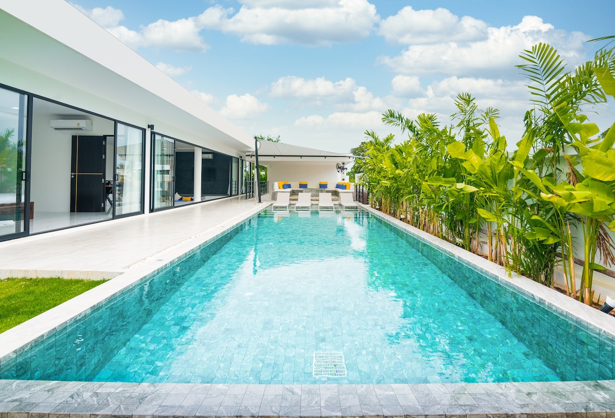Villa Victor, 4 chambres de luxe, piscine, à Rawai