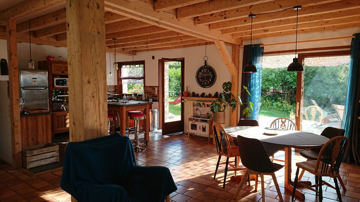 Maison spacieuse, vue imprenable sur les montagnes