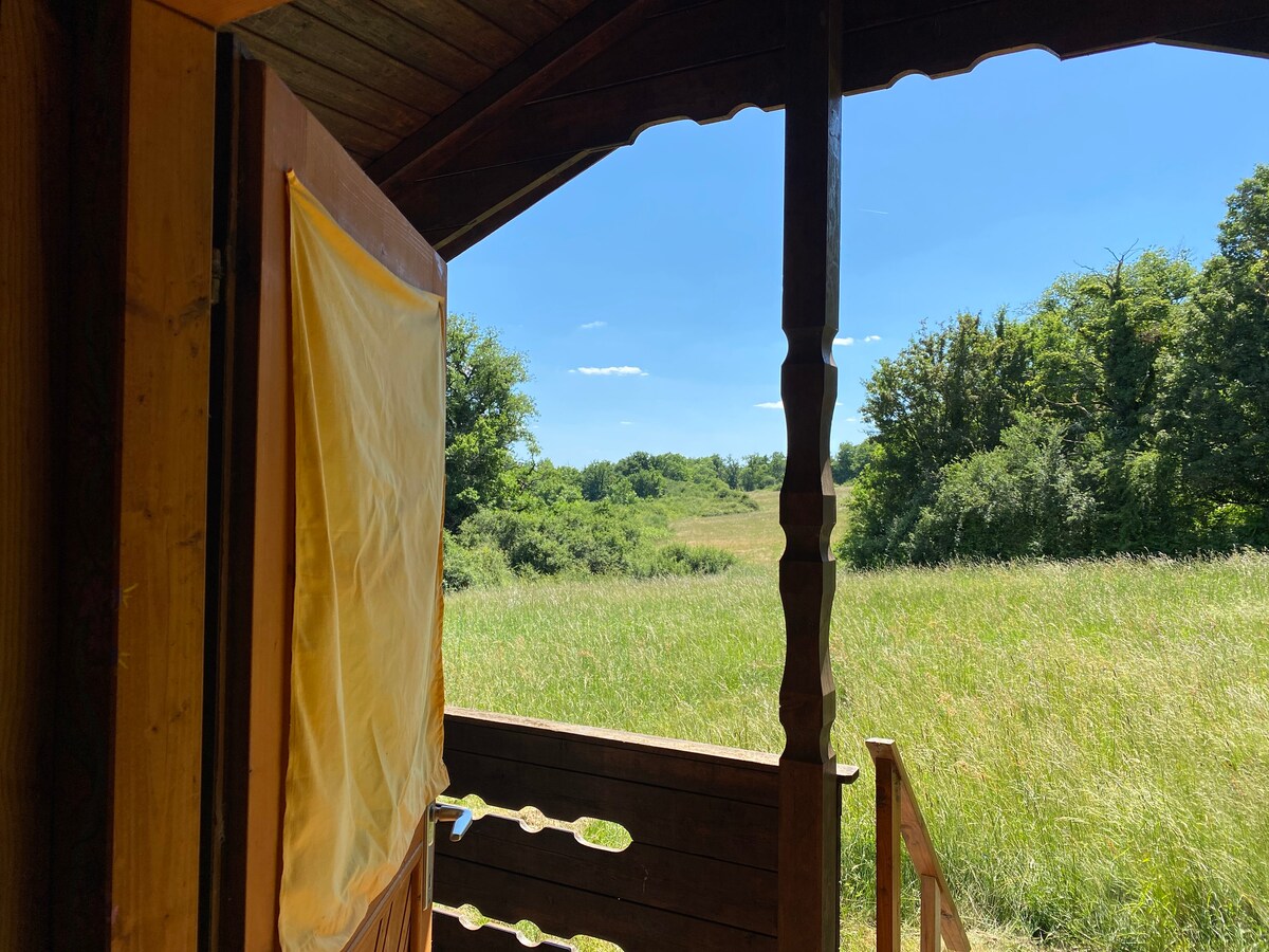 Wooden Chalets in nature - Château Domaine du Fan