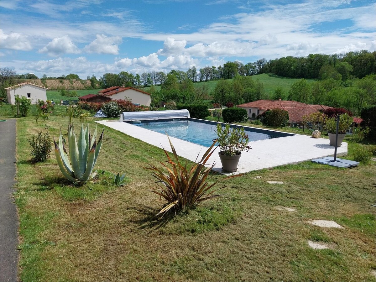 Maison avec piscine proche Figeac