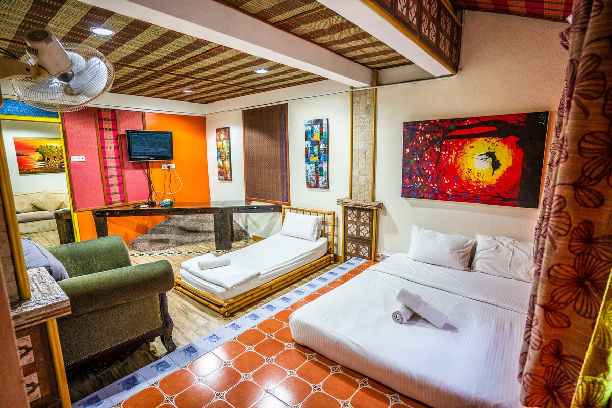 'Heart Rock' Balinese Family Suite