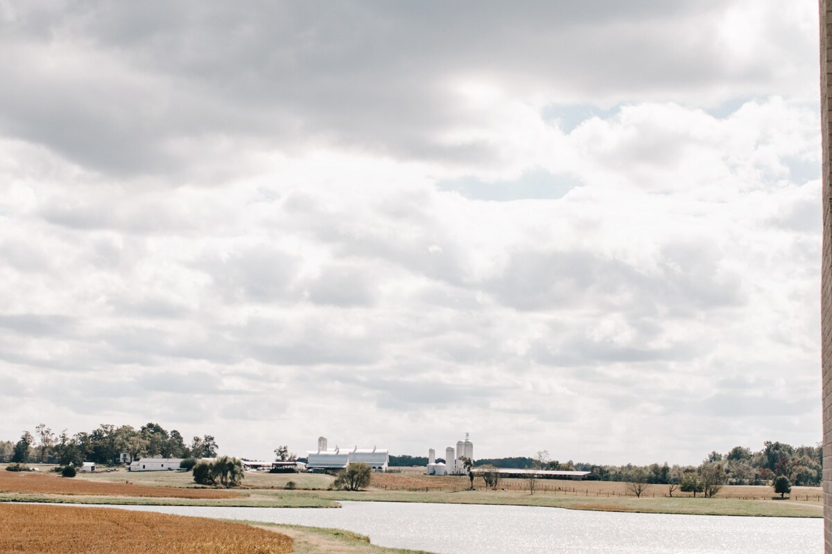 Relaxing Country setting close to the Triangle