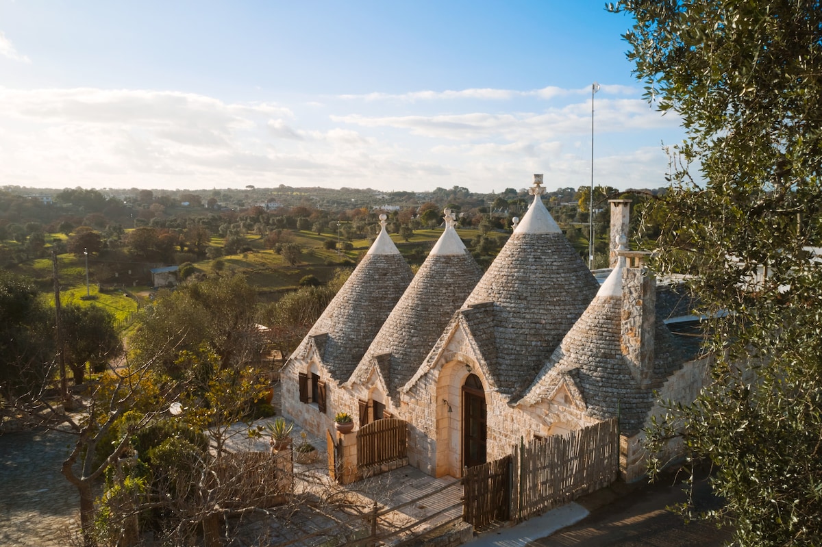 I SETTE CONI - TRULLO EDERA