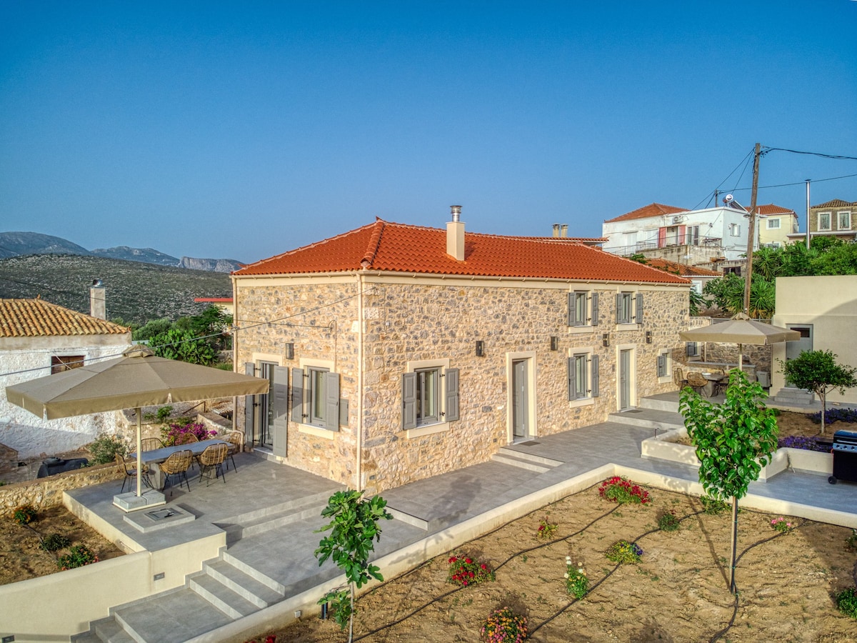 Ilida Villa Dyo -希腊乡村的石屋