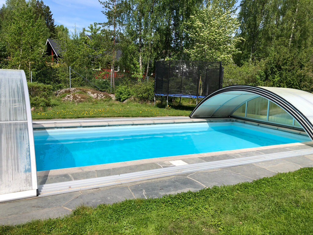 Hus med oppvarmet basseng nær Oslo og Tusenfryd