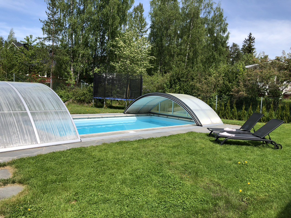 Hus med oppvarmet basseng nær Oslo og Tusenfryd
