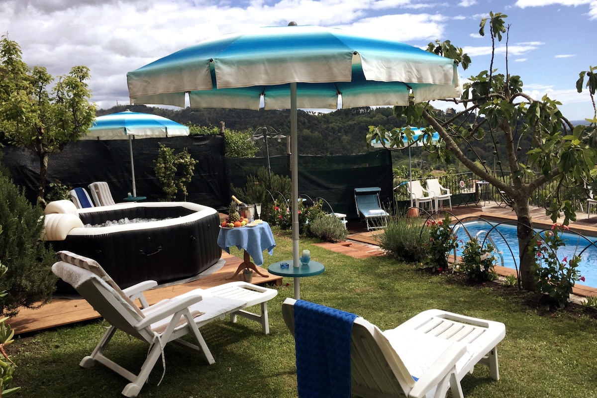 Villa Ricetro with 'private pool