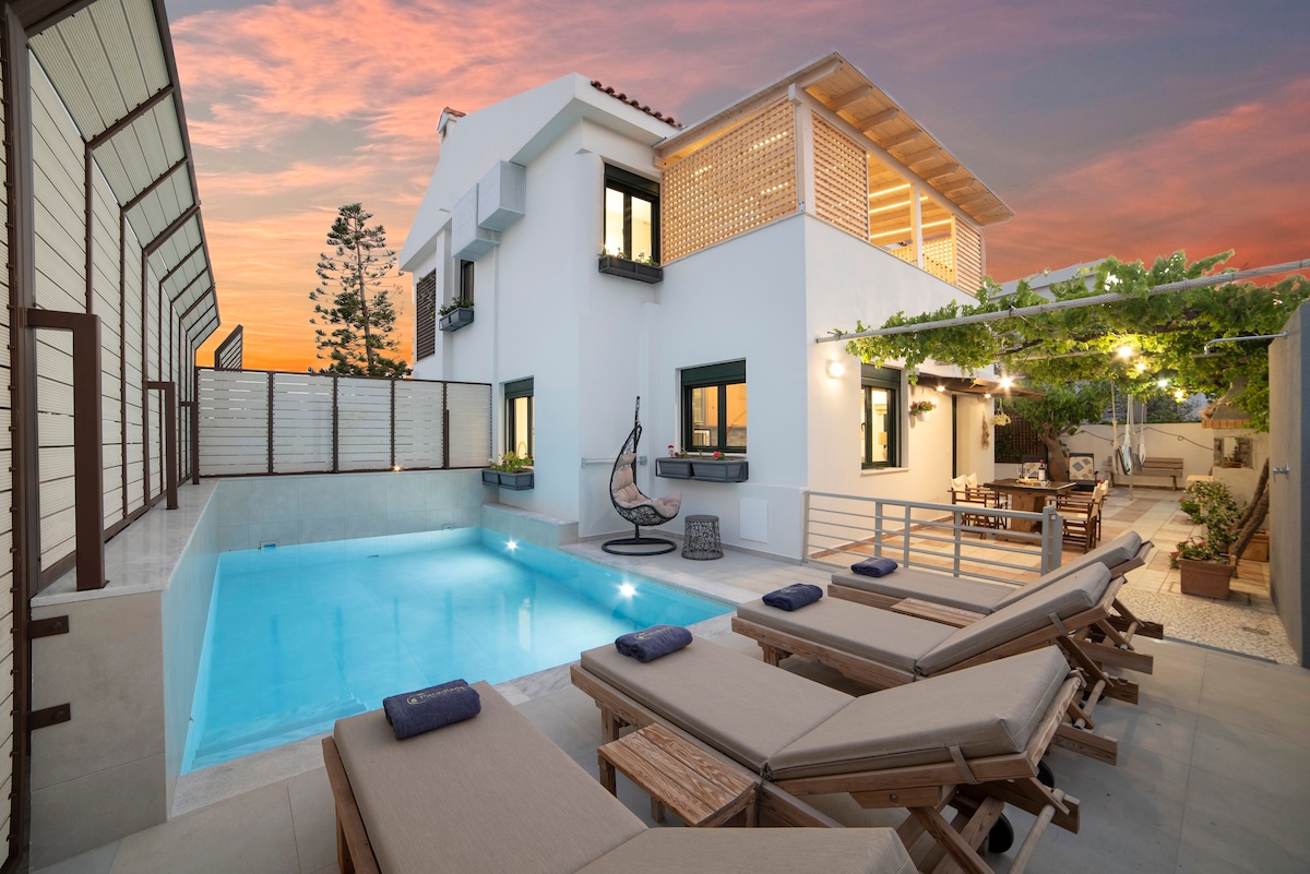 Private pool condo near beach - Paradisos villas
